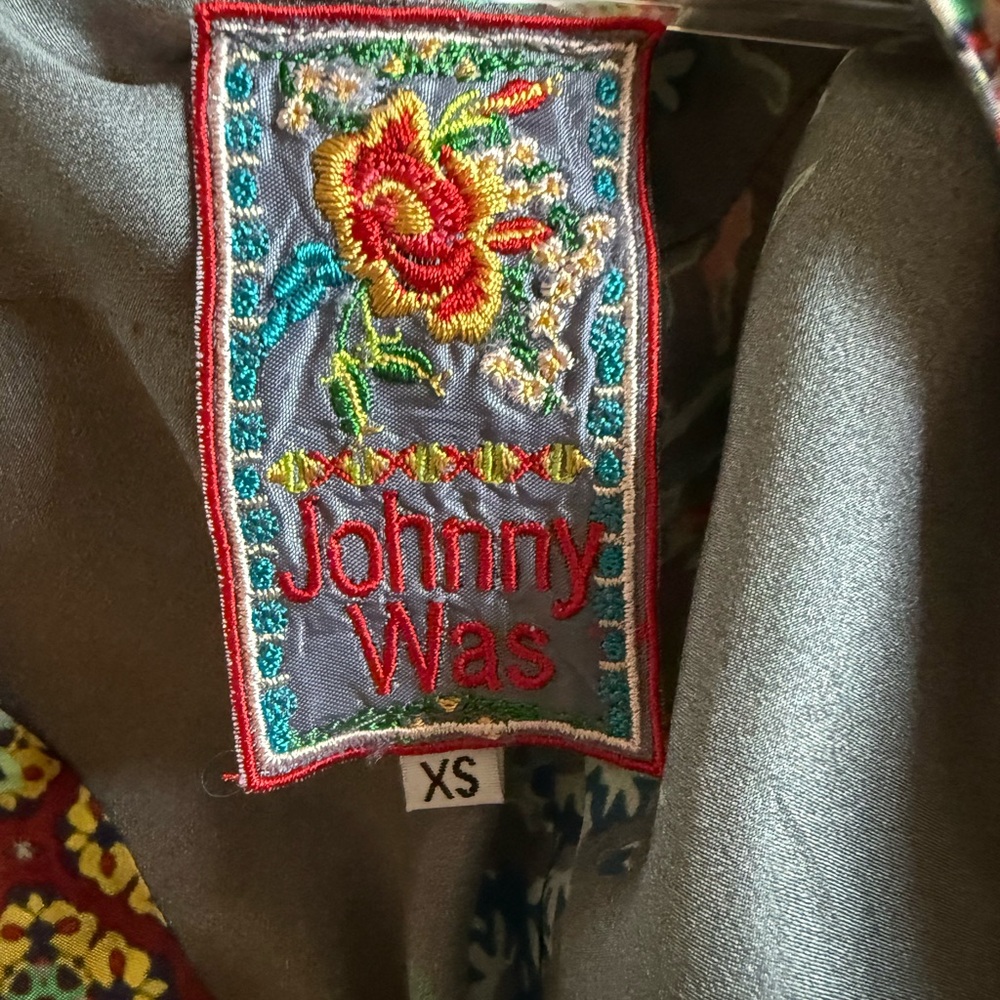 Colorful Patterned Kimono Top - Picture 5 of 5